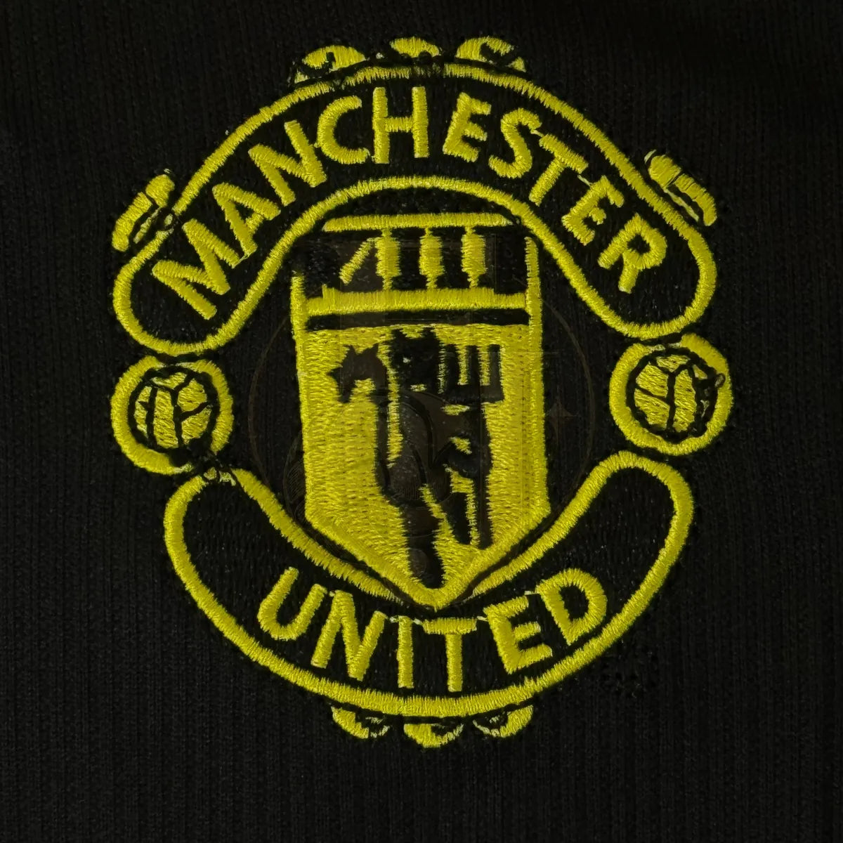 Camiseta Manchester United Retro 1998 - Fuera de Juego Club
