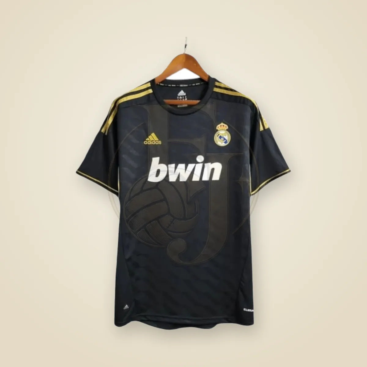 Camiseta Real Madrid Retro 2011 - Fuera de Juego Club