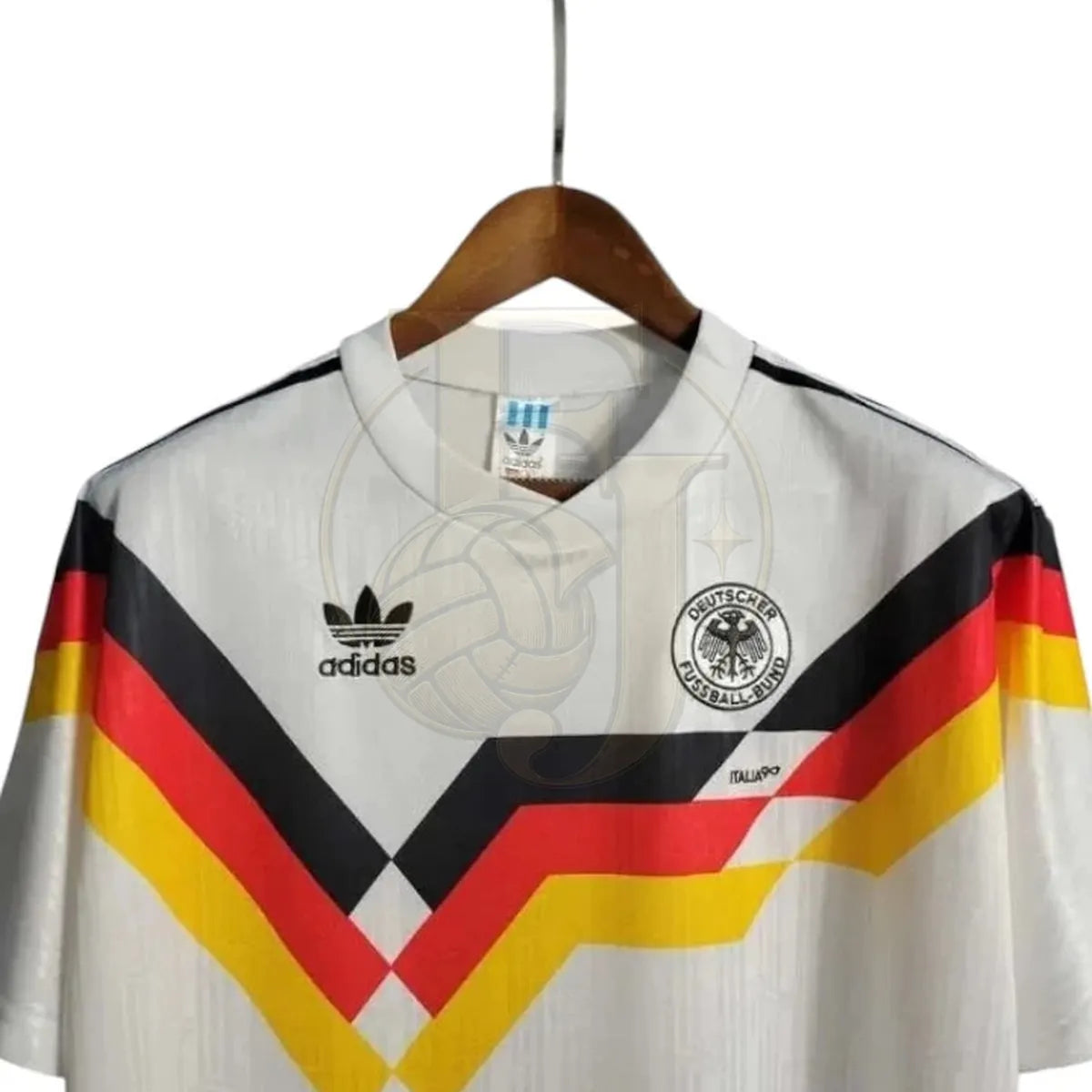 Camiseta Alemania Retro 1990 - Fuera de Juego Club