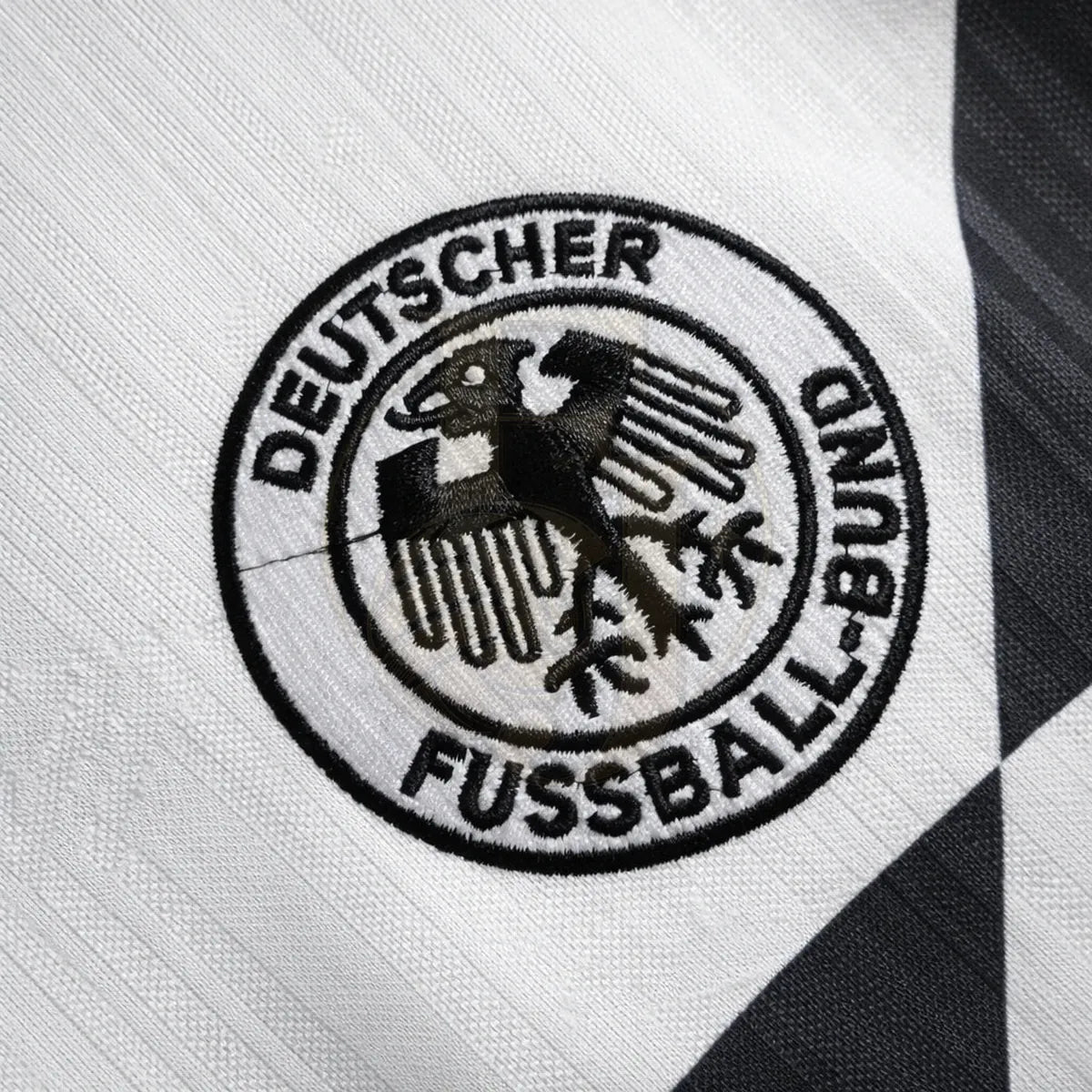 Camiseta Alemania Retro 1990 - Fuera de Juego Club