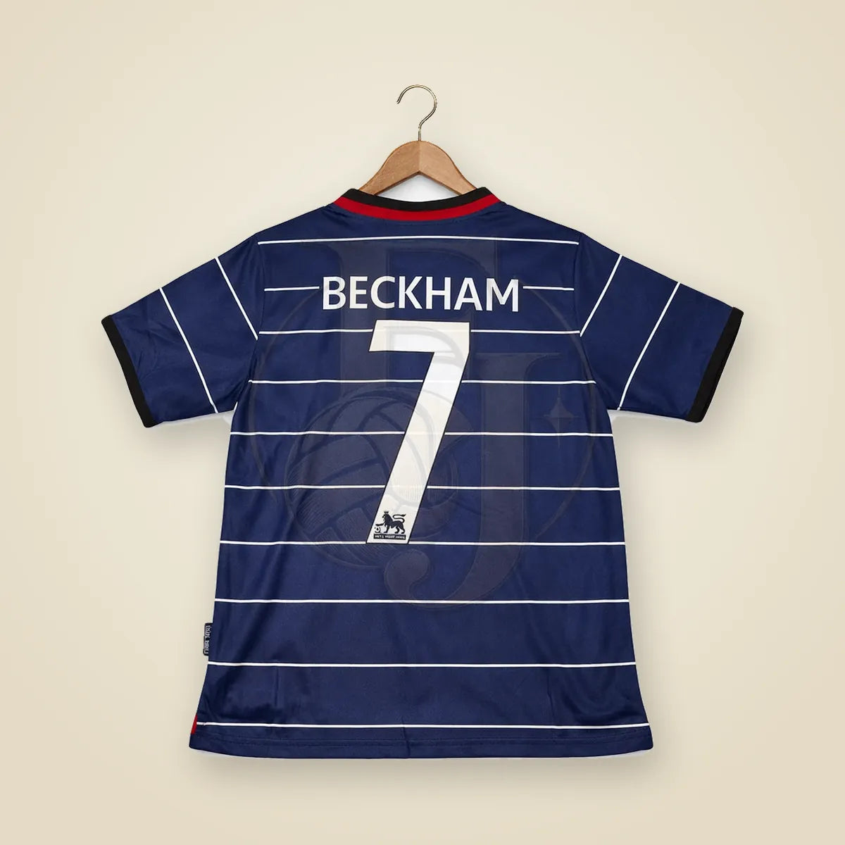Camiseta Manchester United Retro 1999 - Fuera de Juego Club
