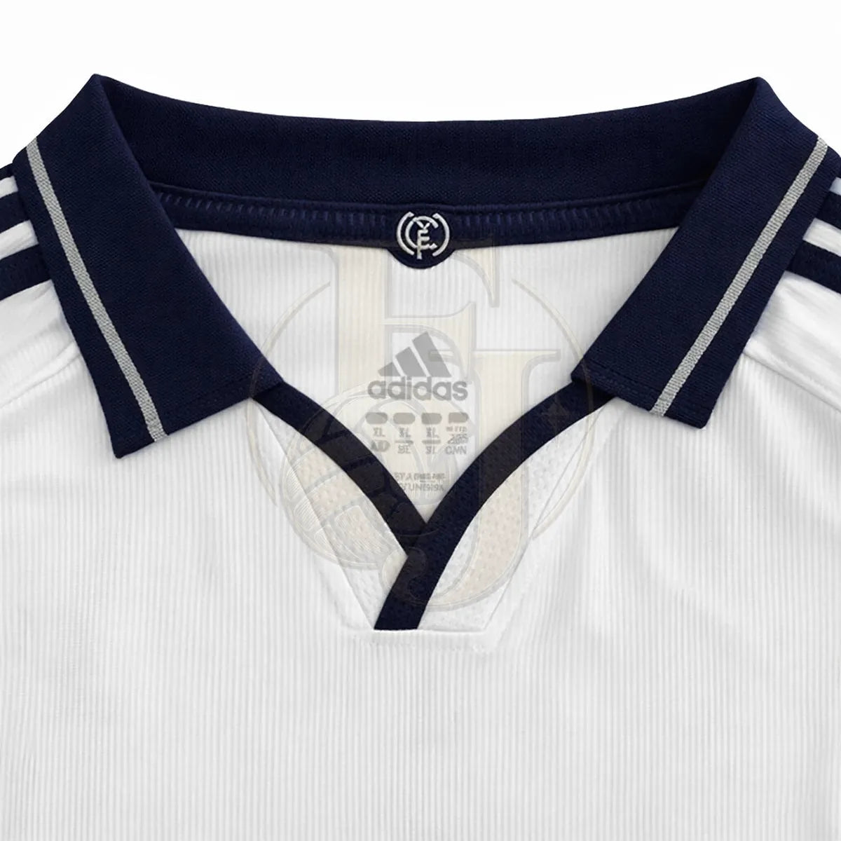 Camiseta Real Madrid Retro 2000/01 - Fuera de Juego Club