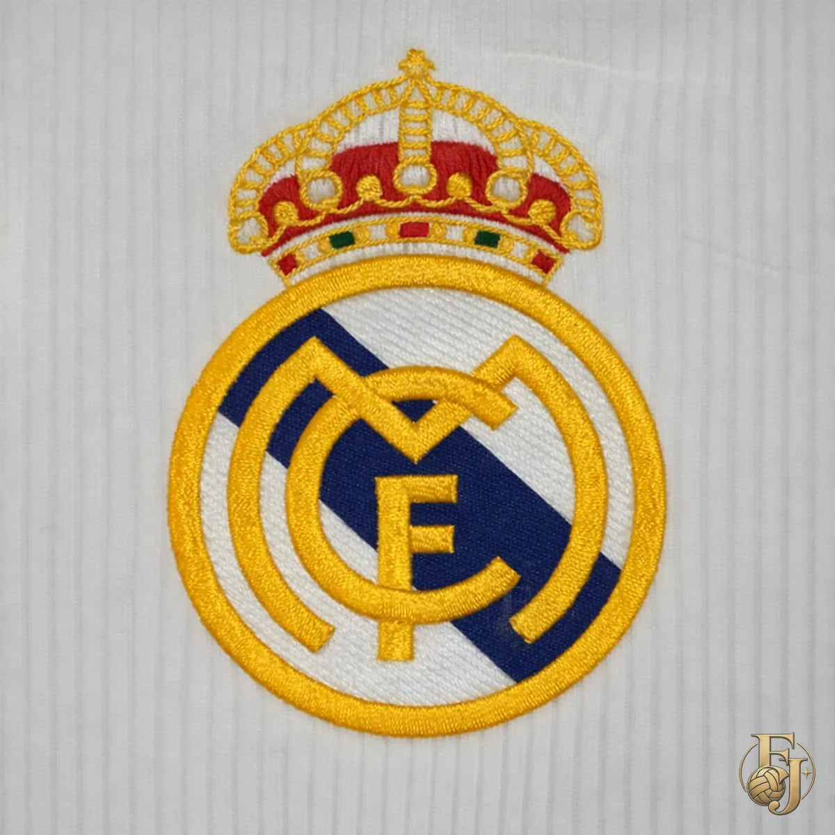 Camiseta Real Madrid Retro 2000/01 - Fuera de Juego Club