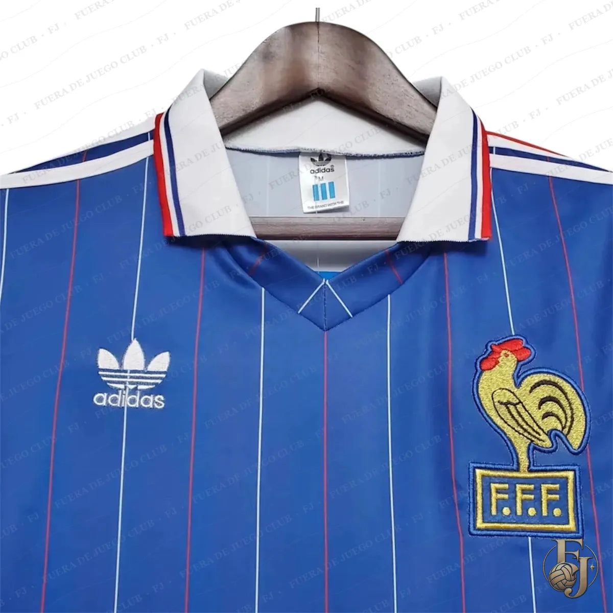 Camiseta Francia Retro 1982 - Fuera de Juego Club