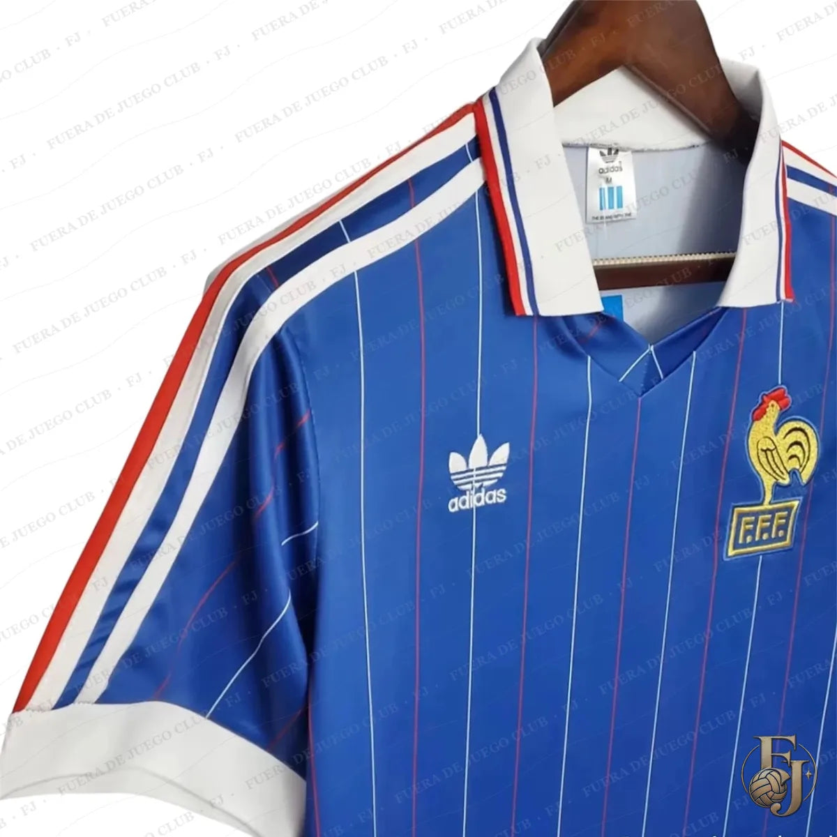 Camiseta Francia Retro 1982 - Fuera de Juego Club