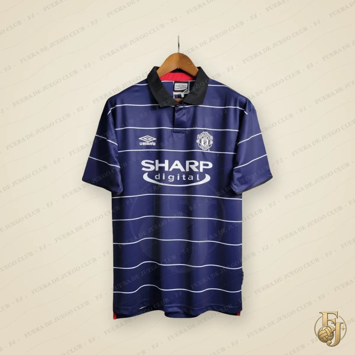 Camiseta Manchester United Retro 1999 - Fuera de Juego Club